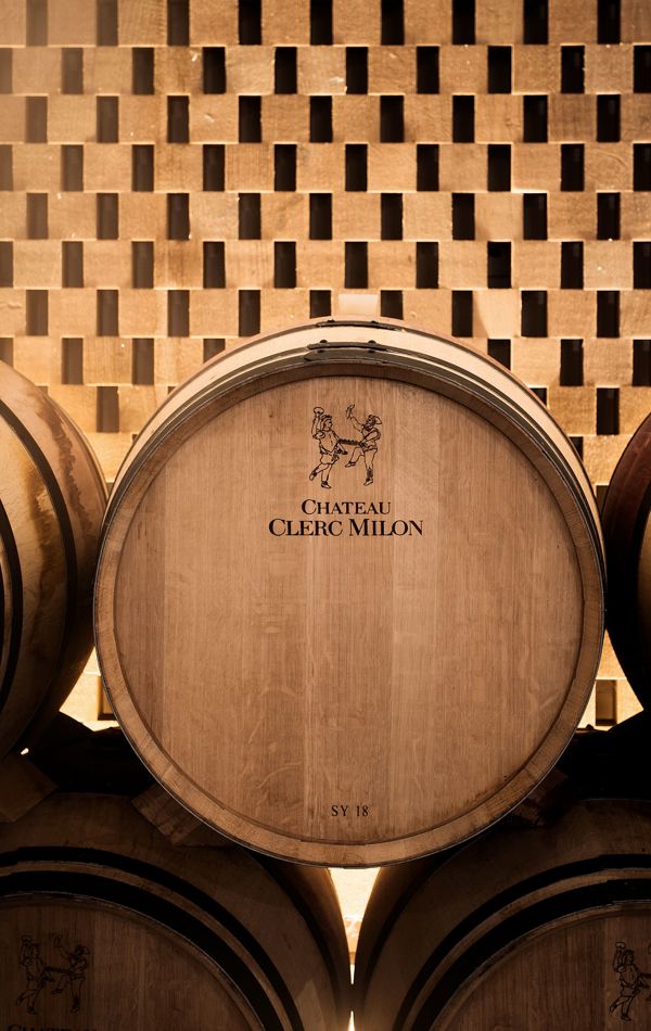 Château Clerc Milon Barriques © Julie Rey SMALL