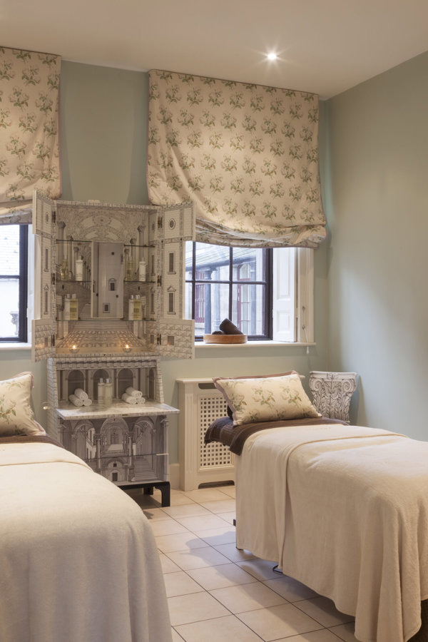 Wellness Room for two