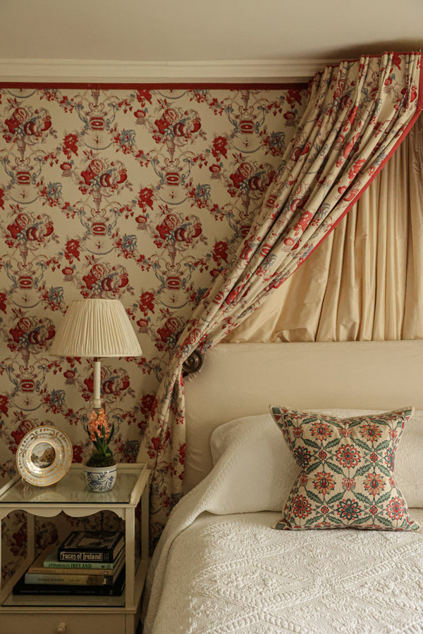 Lady Sarah Bedroom Headboard